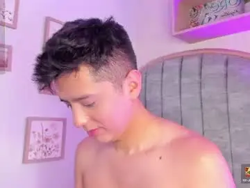 Chaturbate Watch Live Sex Cams of dannyy_bloom