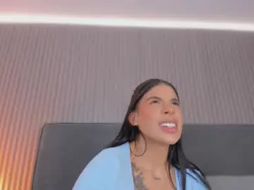 Chaturbate Sex Chat of emelie_89