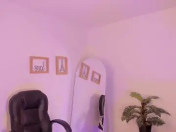 Chaturbate Live Porn of im_charless