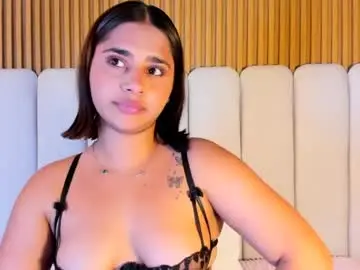 Chaturbate Nude Webcam of miahsex69