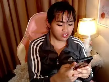 Chaturbate Live Sex Cam of peakaboo_xx