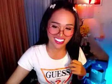 Chaturbate Live Sex Cam of peakaboo_xx