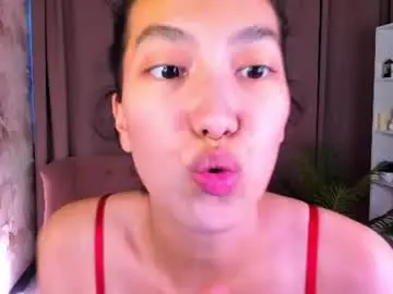 Chaturbate Adult Webcam of yummy_lamii