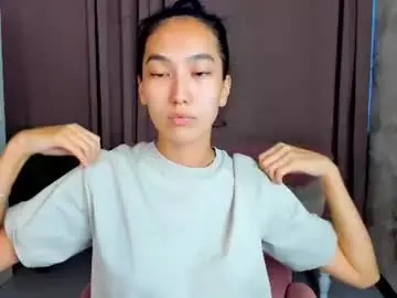 Chaturbate Live Porn of yummy_lamii