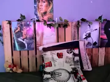 Chaturbate Adult Video Chat of ari_uchis