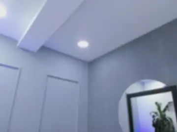 Chaturbate Adult Video Chat of elisa_castrillon