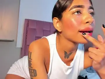 Chaturbate Free Porn Cam of scarlet_vixen_
