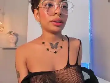 Chaturbate Live Porn of scarlet_vixen_