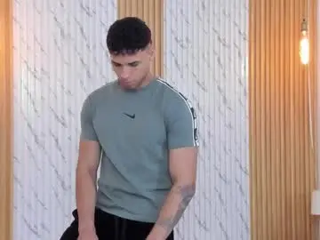 Chaturbate Sex Chat of thomas_walker0