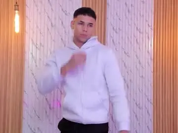 Chaturbate Adult Webcams of thomas_walker0