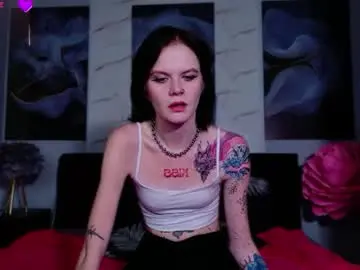 Chaturbate Nude Webcam of tiny_girl_18