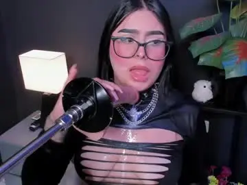 Chaturbate Nude Webcam of amywhitte_