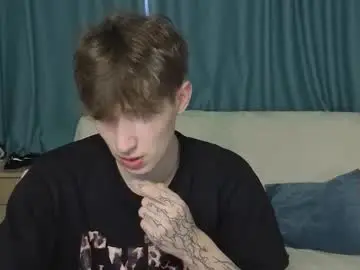 Chaturbate Live Porn of drinklinov