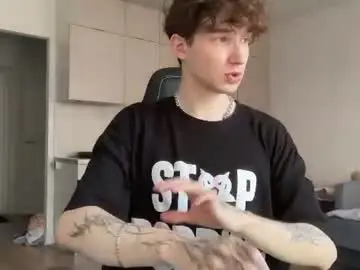 Chaturbate Free Porn Cam of drinklinov