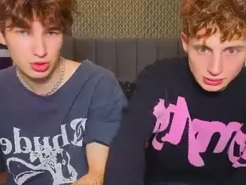 Chaturbate Live Sex Cam of drinklinov