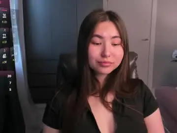 Chaturbate Live Sex Cam of iceicebabe_