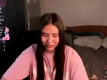 Chaturbate Live Sex Cam of iceicebabe_
