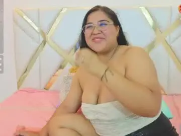 Chaturbate Live Sex Cam of kimmy_bellari