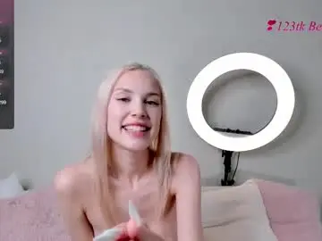 Chaturbate Live Sex of moonnshinee