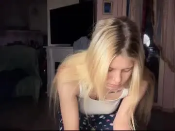 Chaturbate Live Sex Cam of natybron