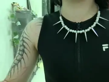 Chaturbate Best live sex cam show of nishazenisek