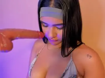 Chaturbate Watch Live Sex Cams of noa_moon