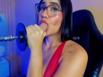 Chaturbate Nude Webcam of noa_moon