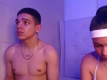 Chaturbate Live Sex Cam of noah_and_kim69