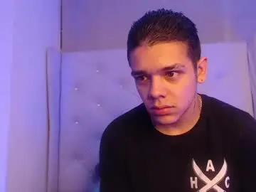 Chaturbate Free Porn Cam of noah_and_kim69