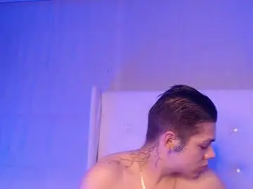 Chaturbate Free Porn Cam of noah_and_kim69