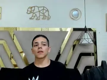 Chaturbate Adult Webcams of noah_and_kim69