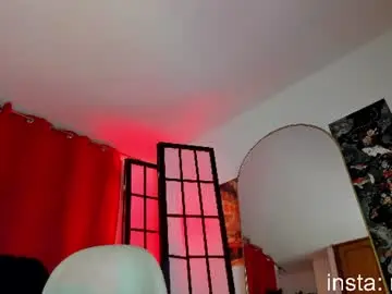 Chaturbate Live Sex Cam of redlu_1