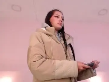 Chaturbate Adult Webcams of sara17_