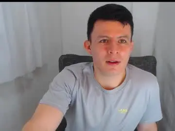 Chaturbate Live Sex Cam of sergio_oliver17