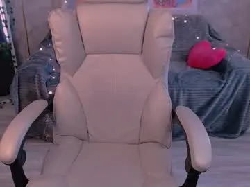 Chaturbate Free Live Porn of emilisky