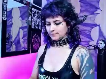 Chaturbate Free Live Porn of glitch_doll