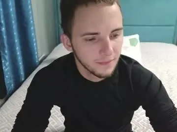 Chaturbate Sex Chat of golden_boyyy21