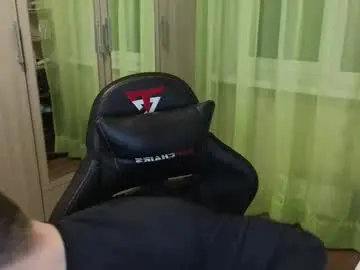 Chaturbate Best live sex cam show of golden_boyyy21