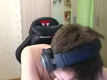 Chaturbate Watch Live Sex Cams of golden_boyyy21