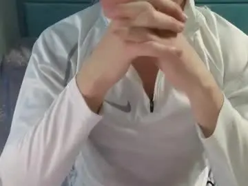 Chaturbate Best live sex cam show of golden_boyyy21