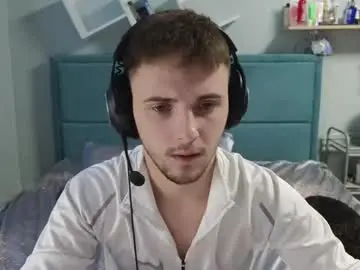 Chaturbate Free Live Porn of golden_boyyy21