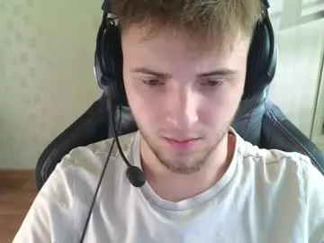 Chaturbate Adult Video Chat of golden_boyyy21