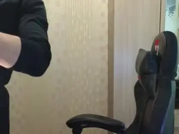 Chaturbate Adult Webcams of golden_boyyy21