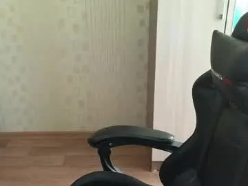 Chaturbate Sex Cam of golden_boyyy21