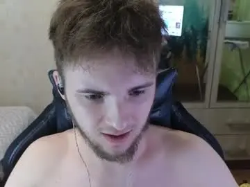 Chaturbate Sex Cam of golden_boyyy21