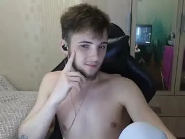 Chaturbate Free Porn Cam of golden_boyyy21