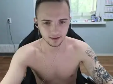 Chaturbate Adult Webcams of golden_boyyy21