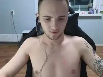 Chaturbate Watch Live Sex Cams of golden_boyyy21