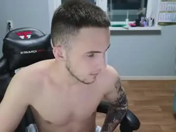 Chaturbate Best Webcam of golden_boyyy21
