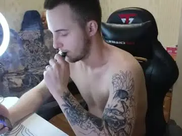Chaturbate Nude Webcam of golden_boyyy21